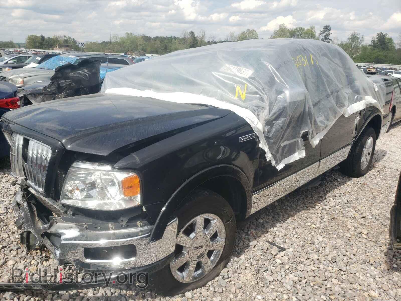 2006 LINCOLN MARK LT - VIN: 5LTPW16536FJ06385 - Фото 2