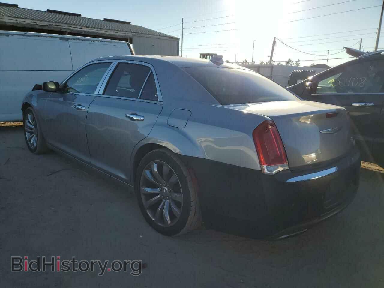 2015 CHRYSLER 300 - VIN: 2C3CCAET0FH904226 - Фото 2