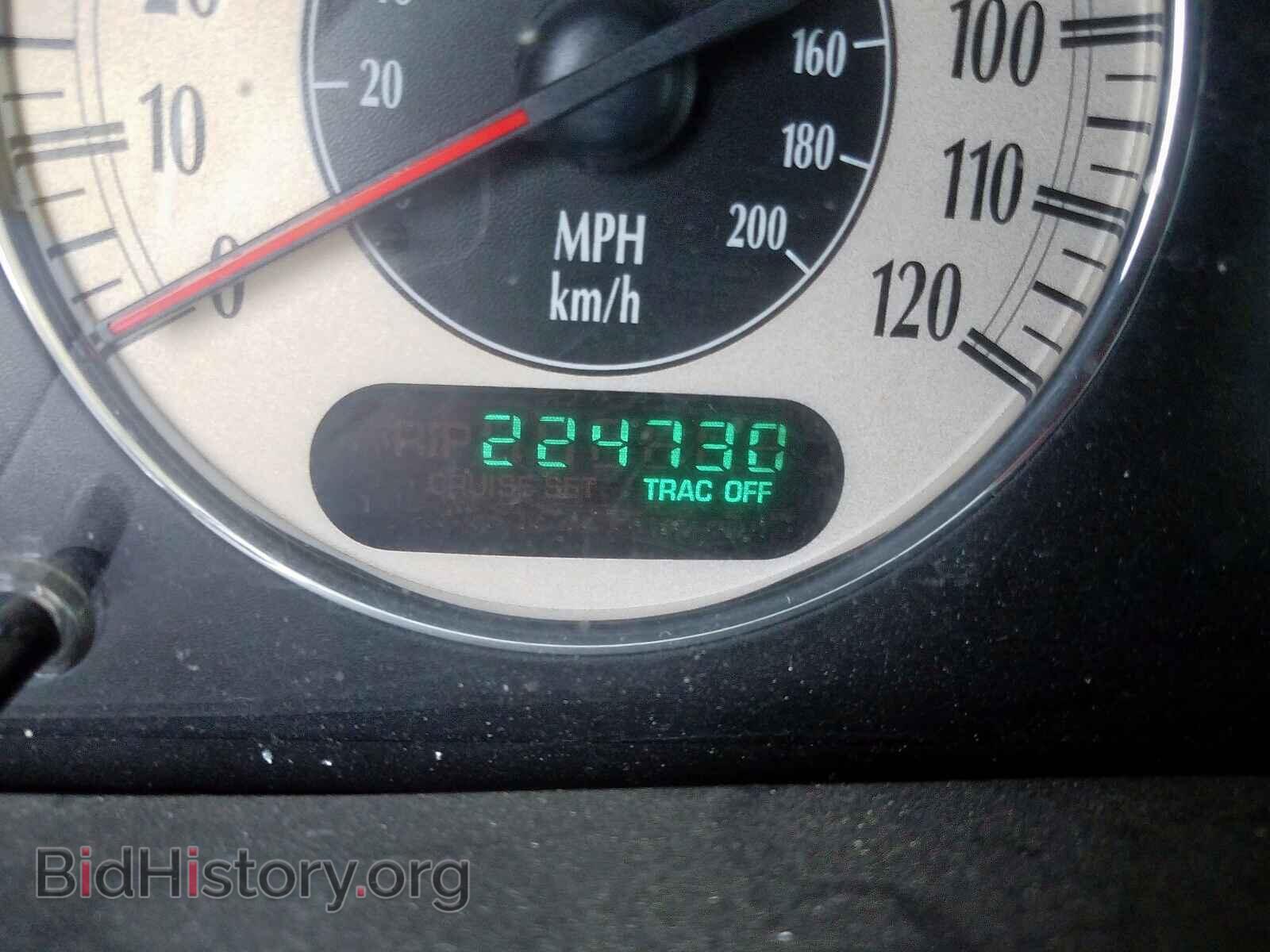 2002 CHRYSLER TOWN & COU - VIN: 2C8GP64L92R777785 - Фото 8