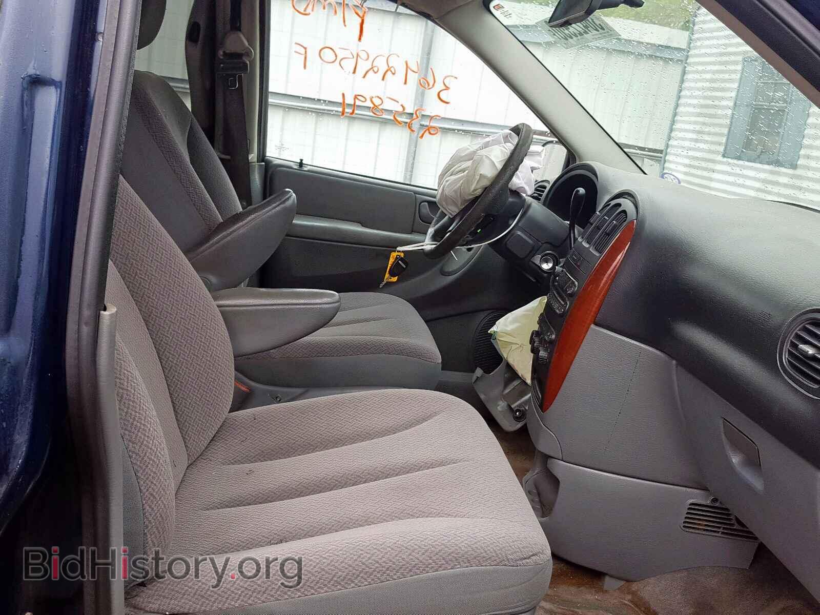 2006 CHRYSLER MINIVAN - VIN: 1A4GP45RX6B740445 - Фото 5