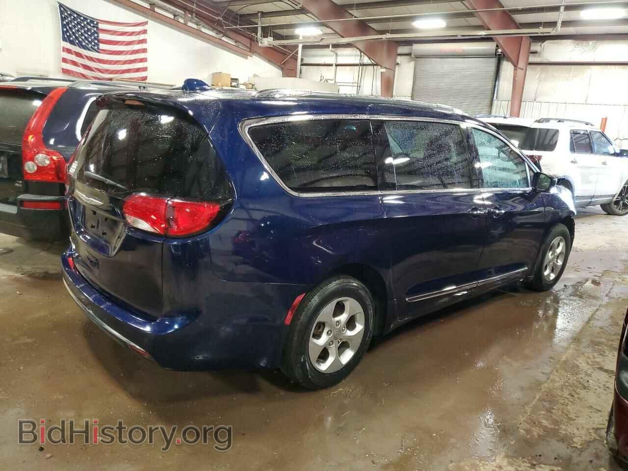 2017 CHRYSLER PACIFICA - VIN: 2C4RC1EG2HR817045 - Фото 3