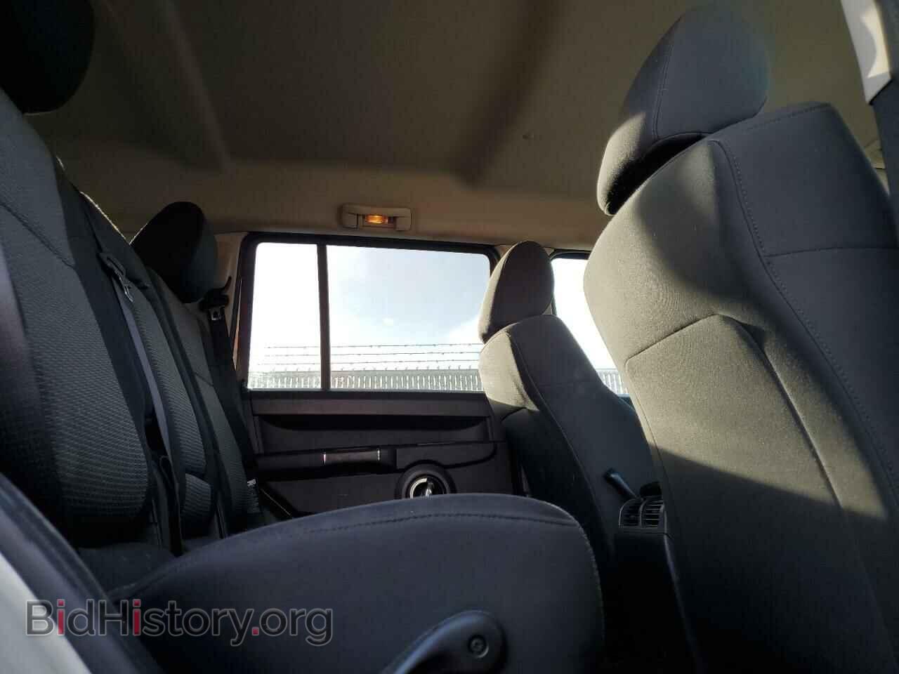 2010 JEEP COMMANDER - VIN: 1J4RG4GK5AC162041 - Фото 11