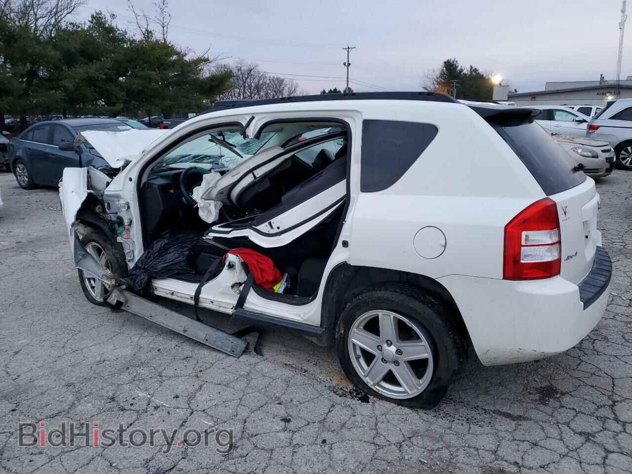2008 JEEP COMPASS - VIN: 1J8FF47WX8D575410 - Photo 2