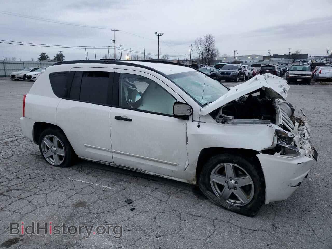 2008 JEEP COMPASS - VIN: 1J8FF47WX8D575410 - Photo 4