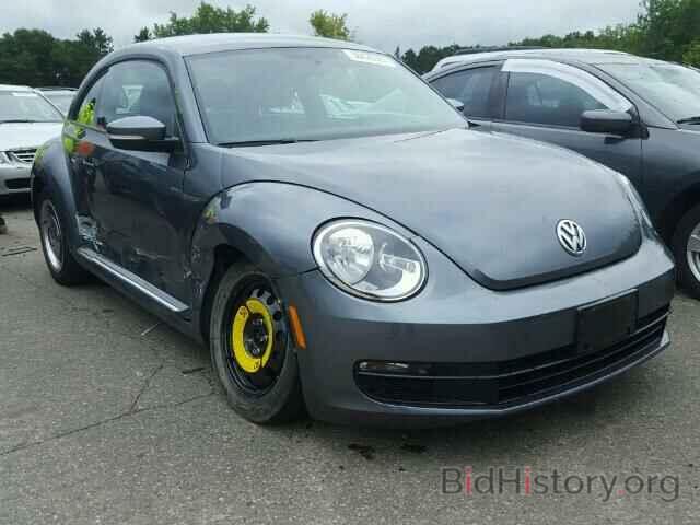 Photo 3VWHX7AT8CM632971 - VOLKSWAGEN BEETLE 2012