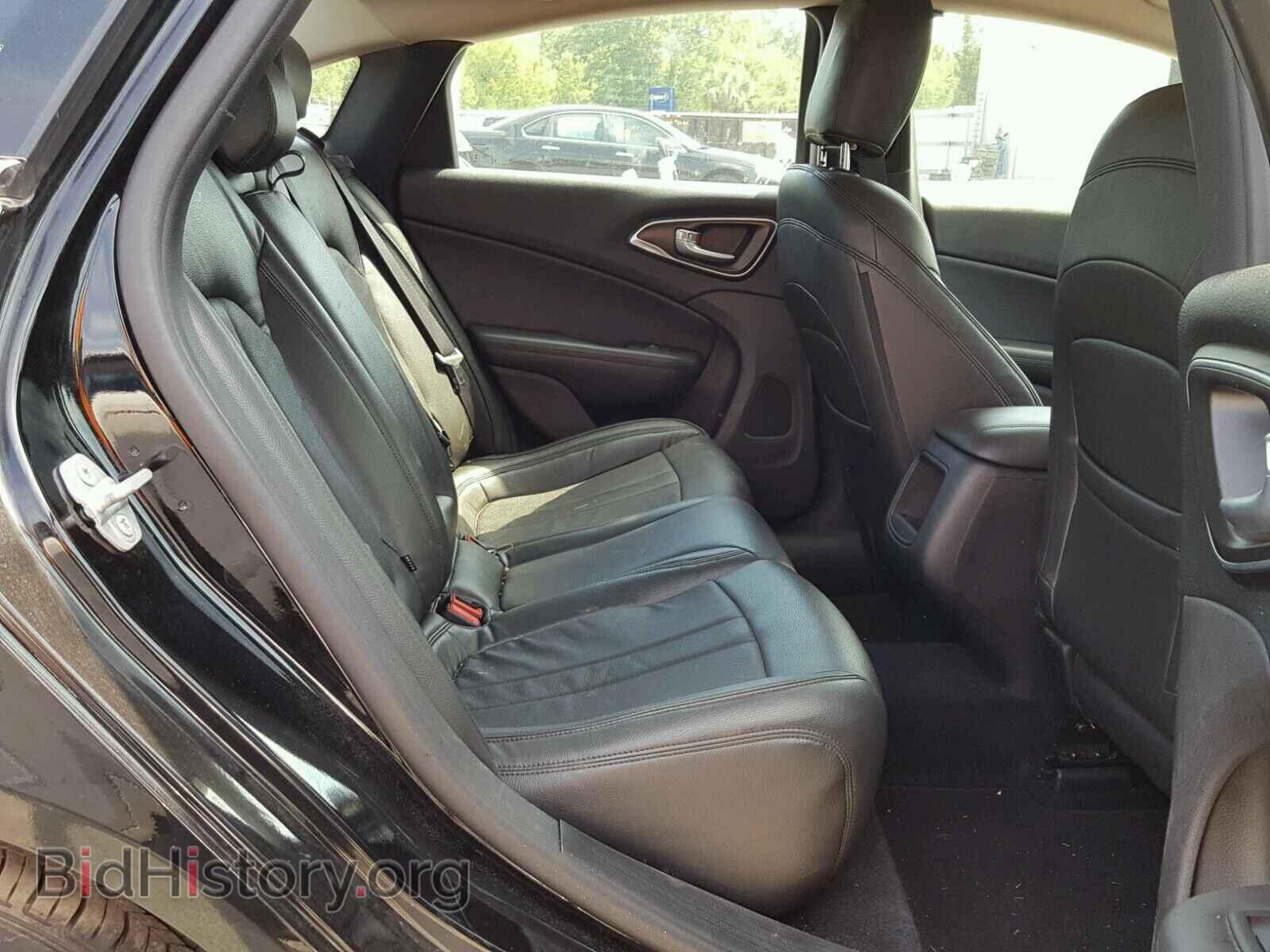 2016 CHRYSLER 200 - VIN: 1C3CCCAB5GN171334 - Photo 6