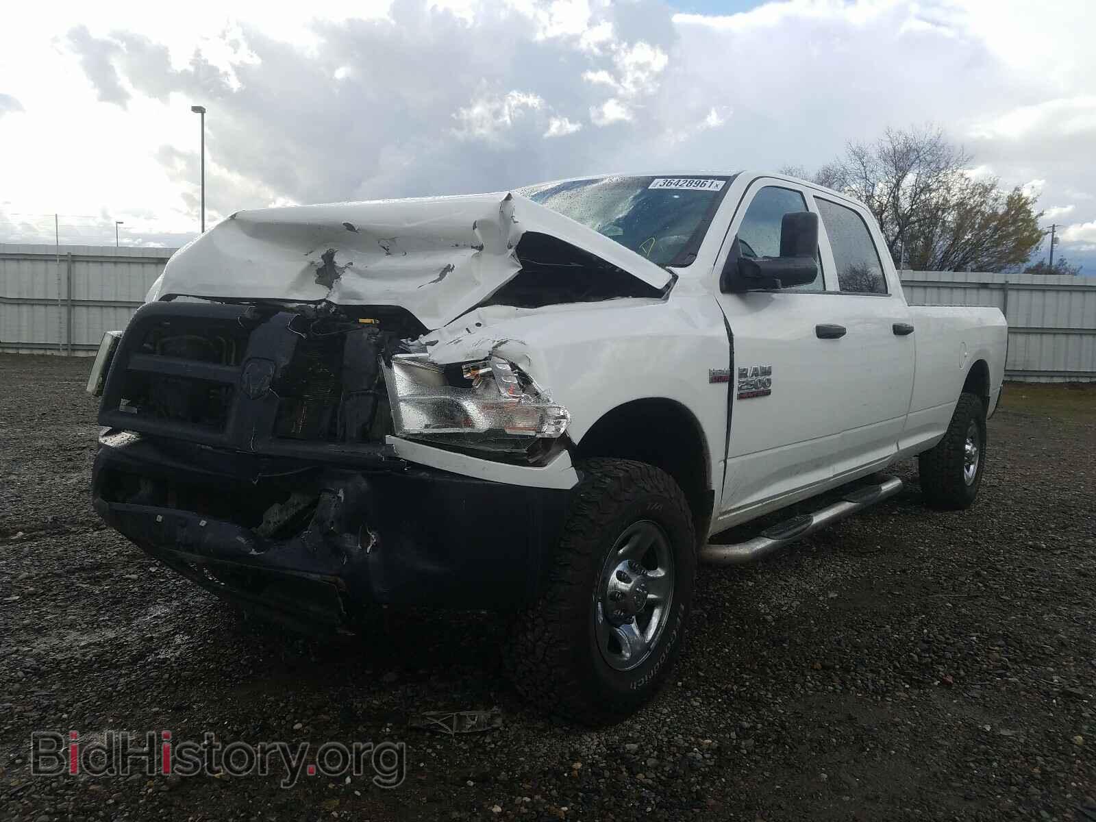 2013 RAM 2500 - VIN: 3C6TR5HT9DG579772 - Фото 2
