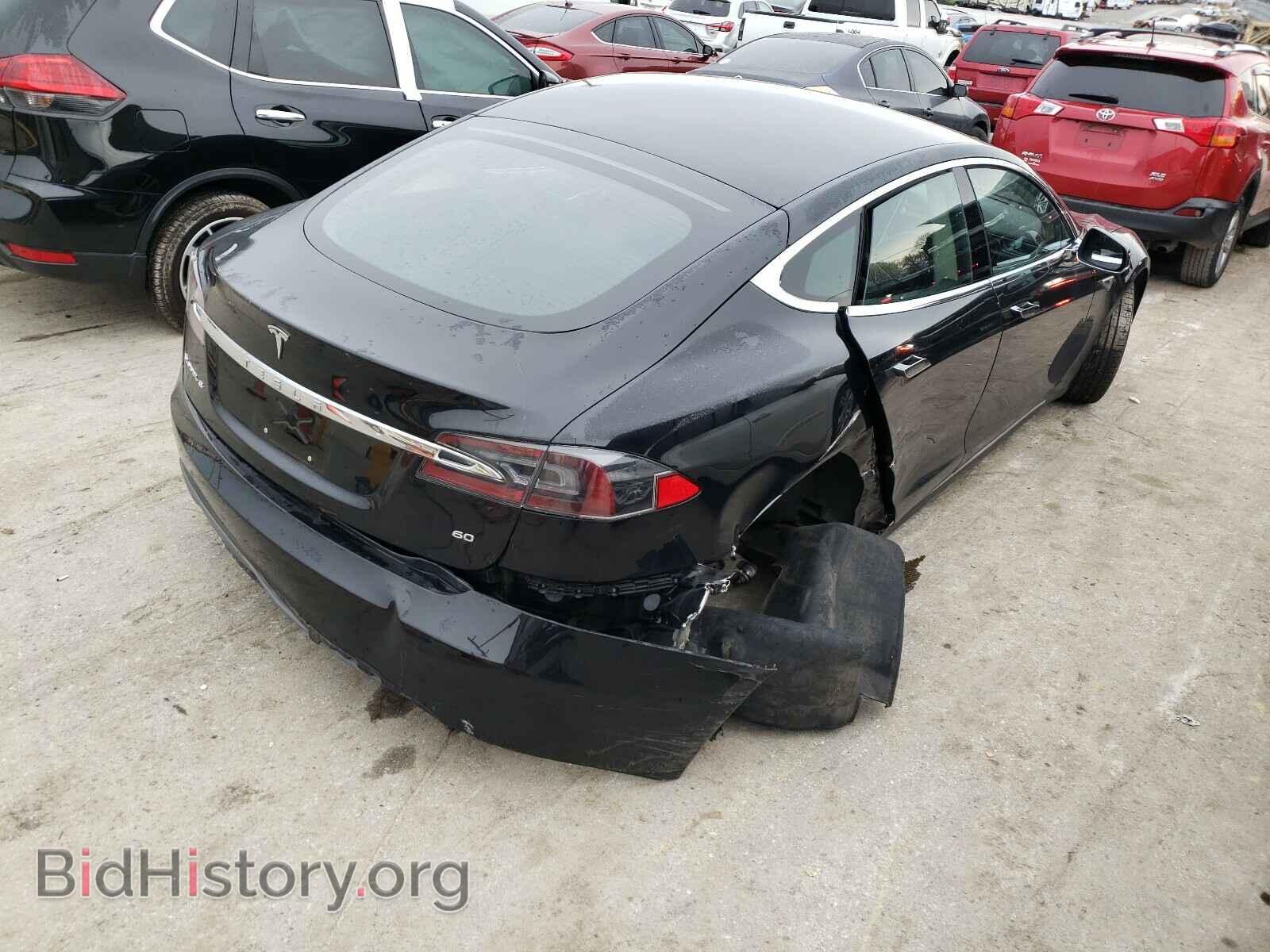 2014 TESLA MODEL S - VIN: 5YJSA1S14EFP23375 - Фото 4