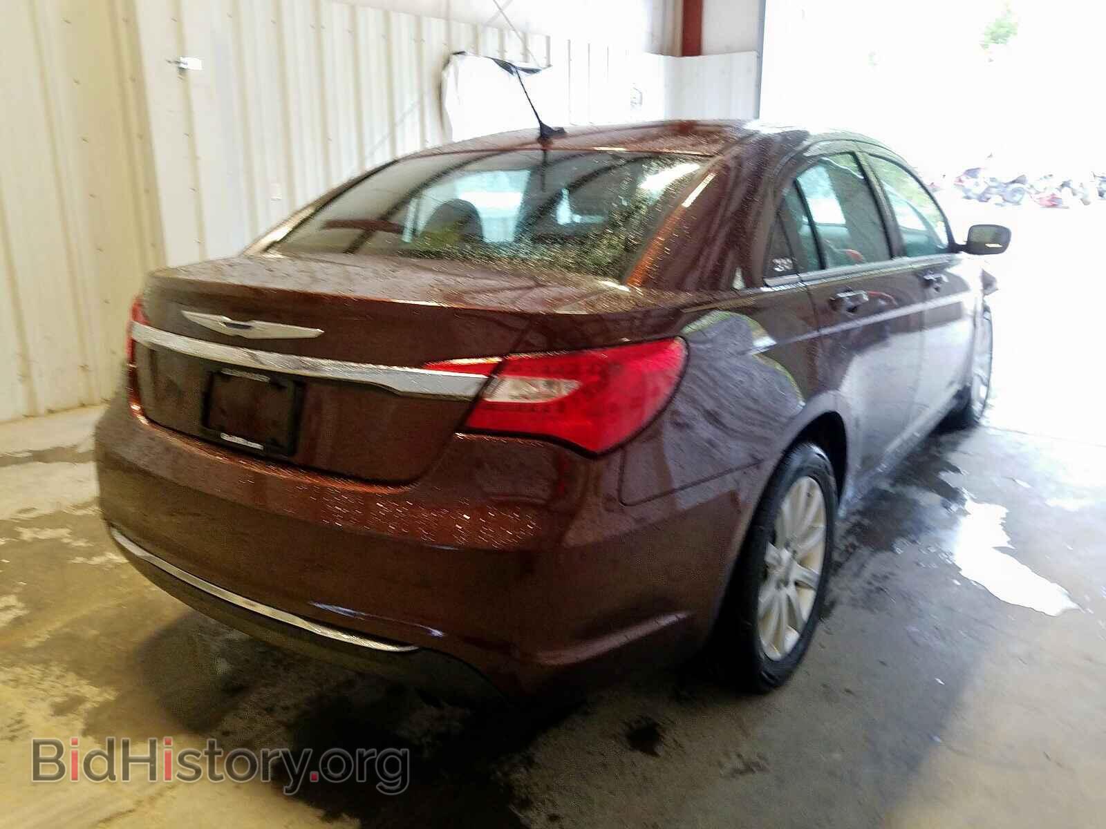 2012 CHRYSLER 200 - VIN: 1C3CCBBG0CN175452 - Фото 4