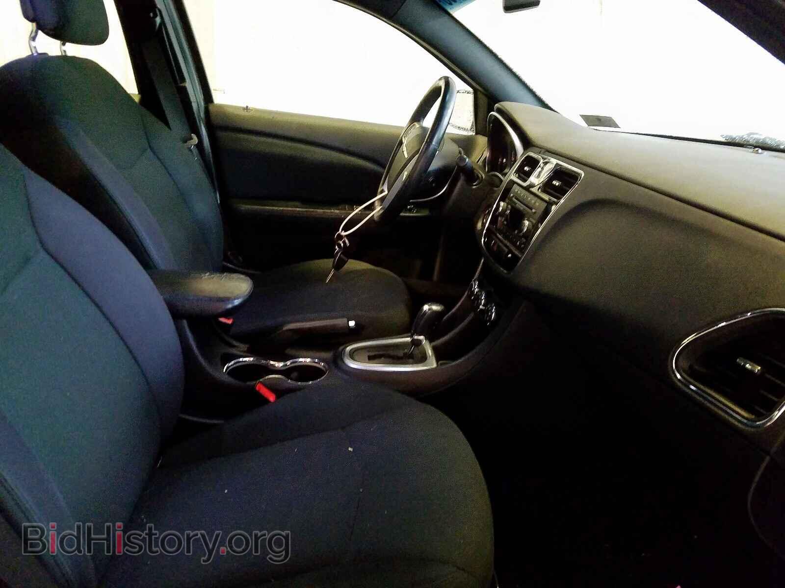 2012 CHRYSLER 200 - VIN: 1C3CCBBG0CN175452 - Фото 5