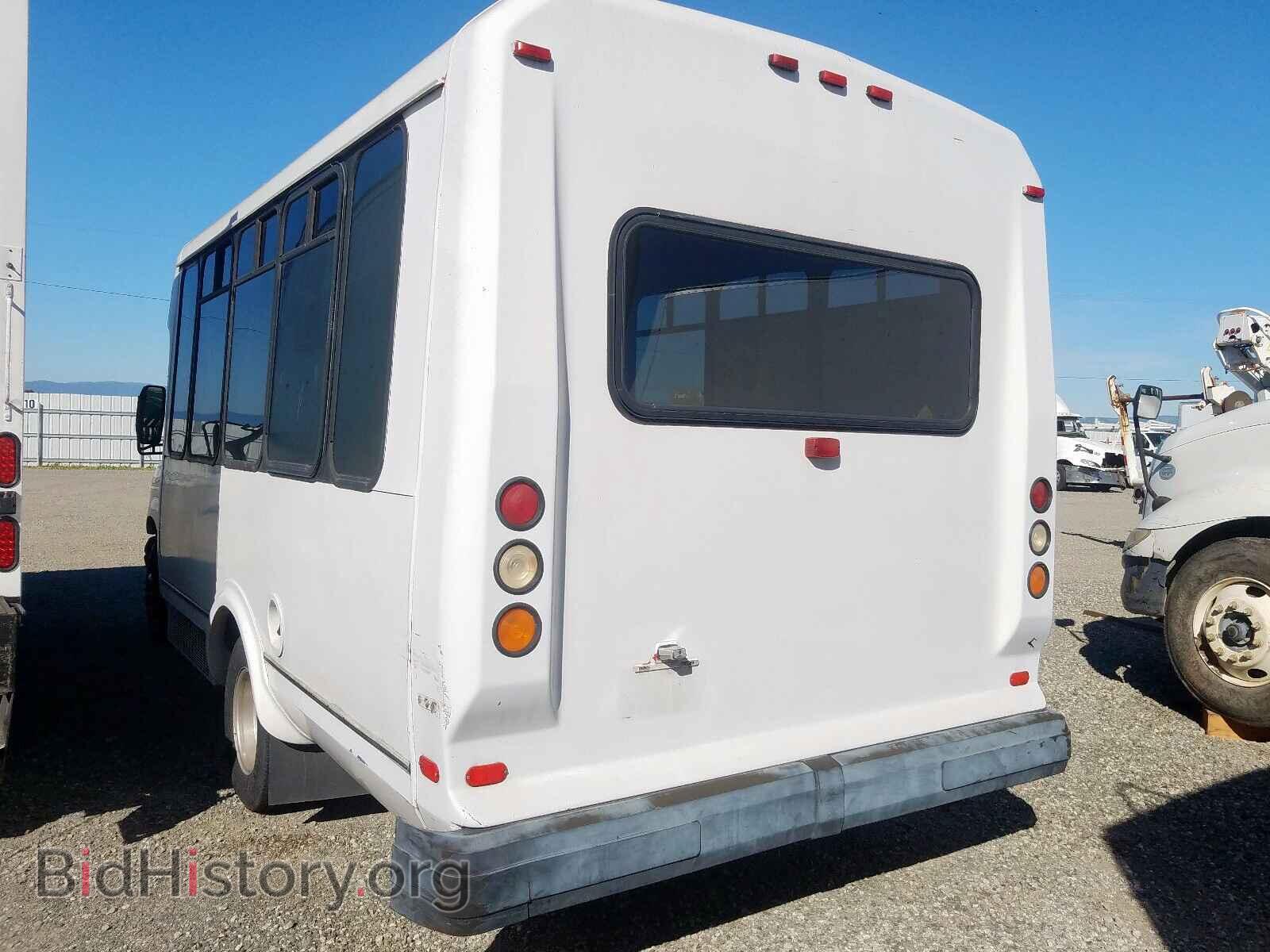 2000 FORD ECONOLINE - VIN: 1FDWE35F5YHB36126 - Фото 3
