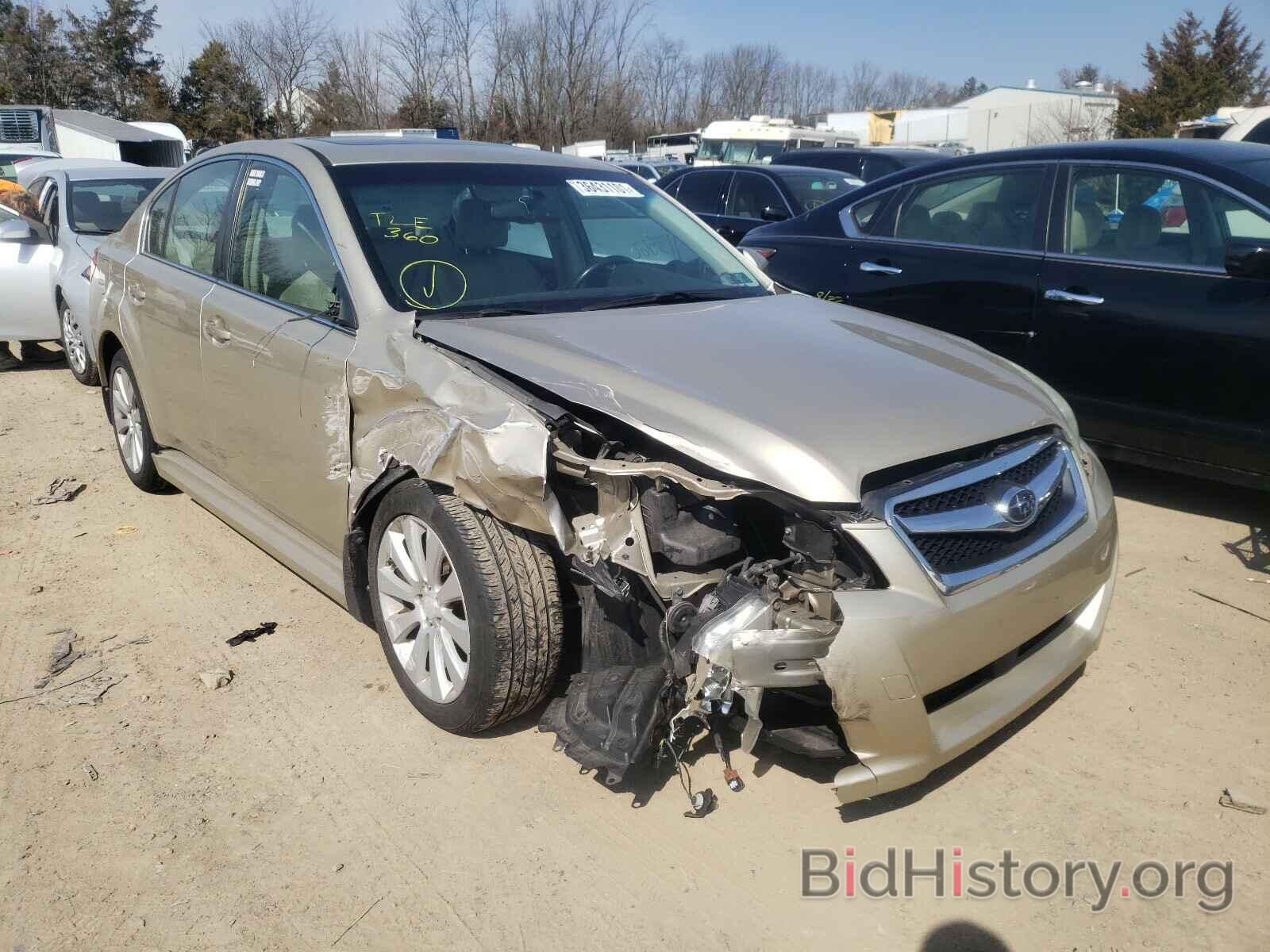 Photo 4S3BMBK68A3245008 - SUBARU LEGACY 2010