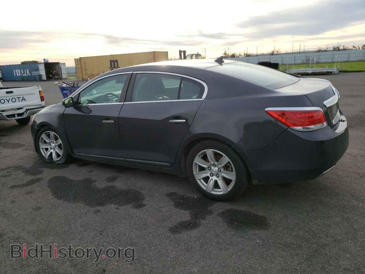 2013 BUICK LACROSSE - VIN: 1G4GC5E30DF145429 - Фото 2