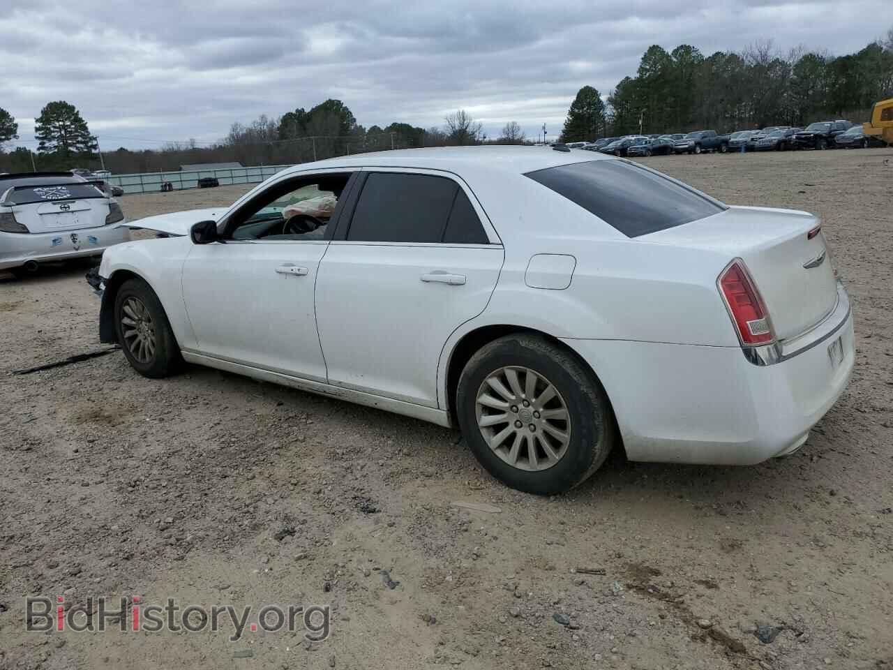 2014 CHRYSLER 300 - VIN: 2C3CCAAG2EH382786 - Фото 2
