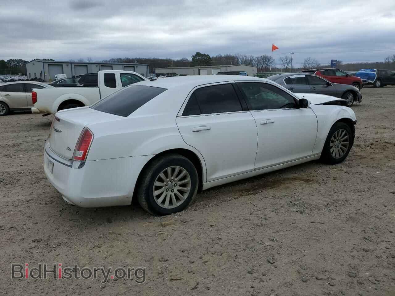 2014 CHRYSLER 300 - VIN: 2C3CCAAG2EH382786 - Фото 3