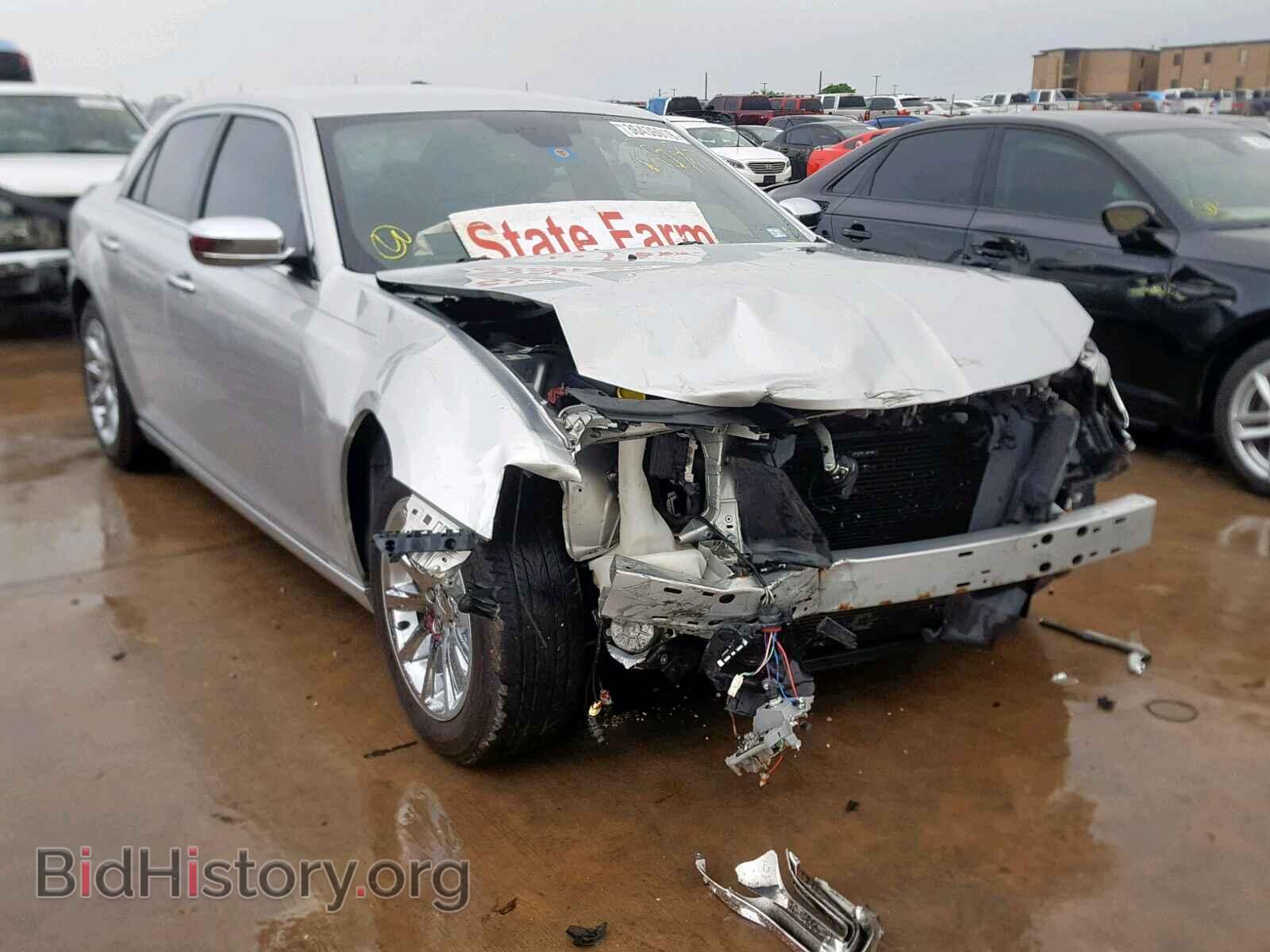 Фотография 2C3CCAET8CH256016 - CHRYSLER 300 2012