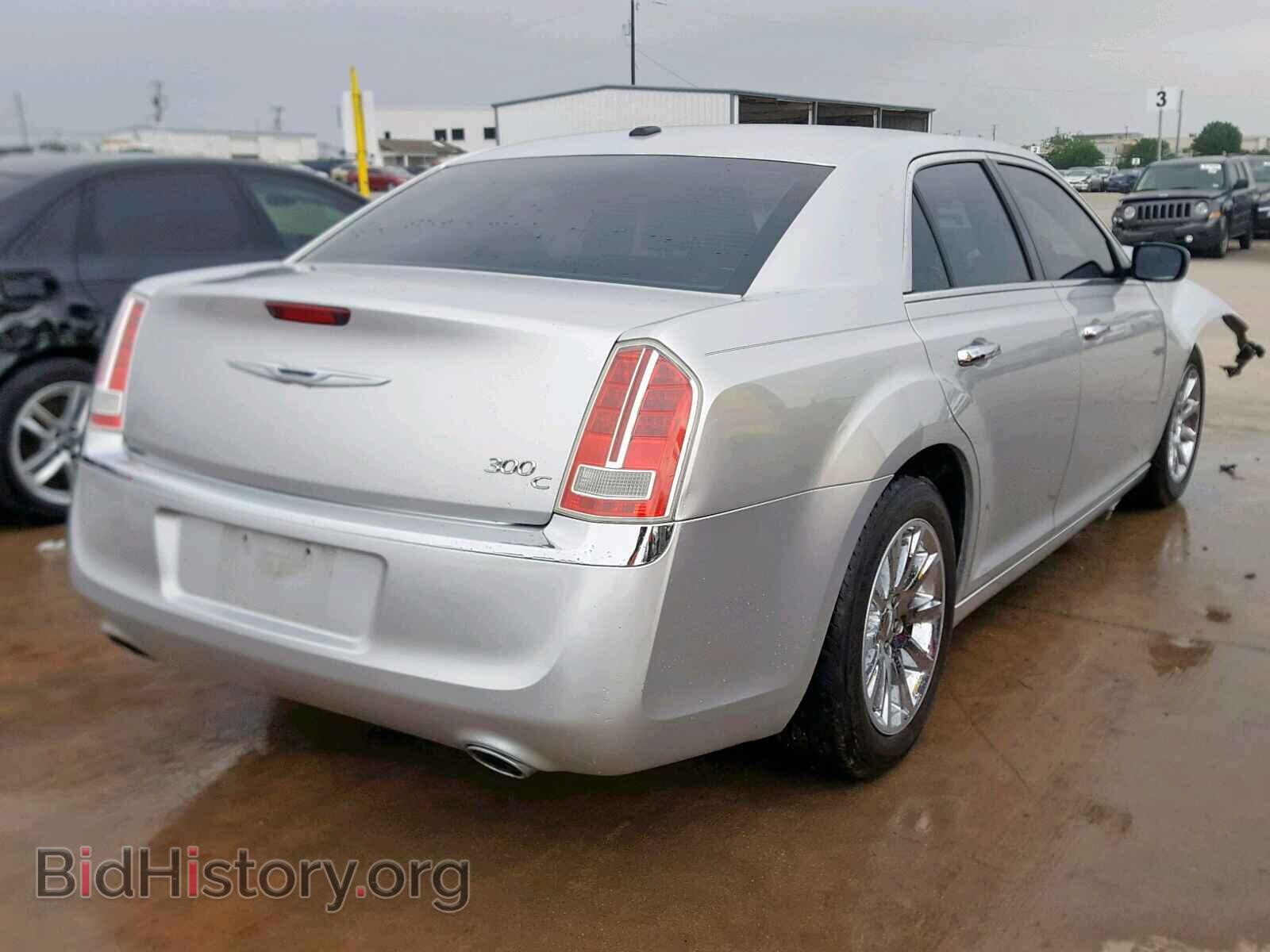 2012 CHRYSLER 300 - VIN: 2C3CCAET8CH256016 - Фото 4