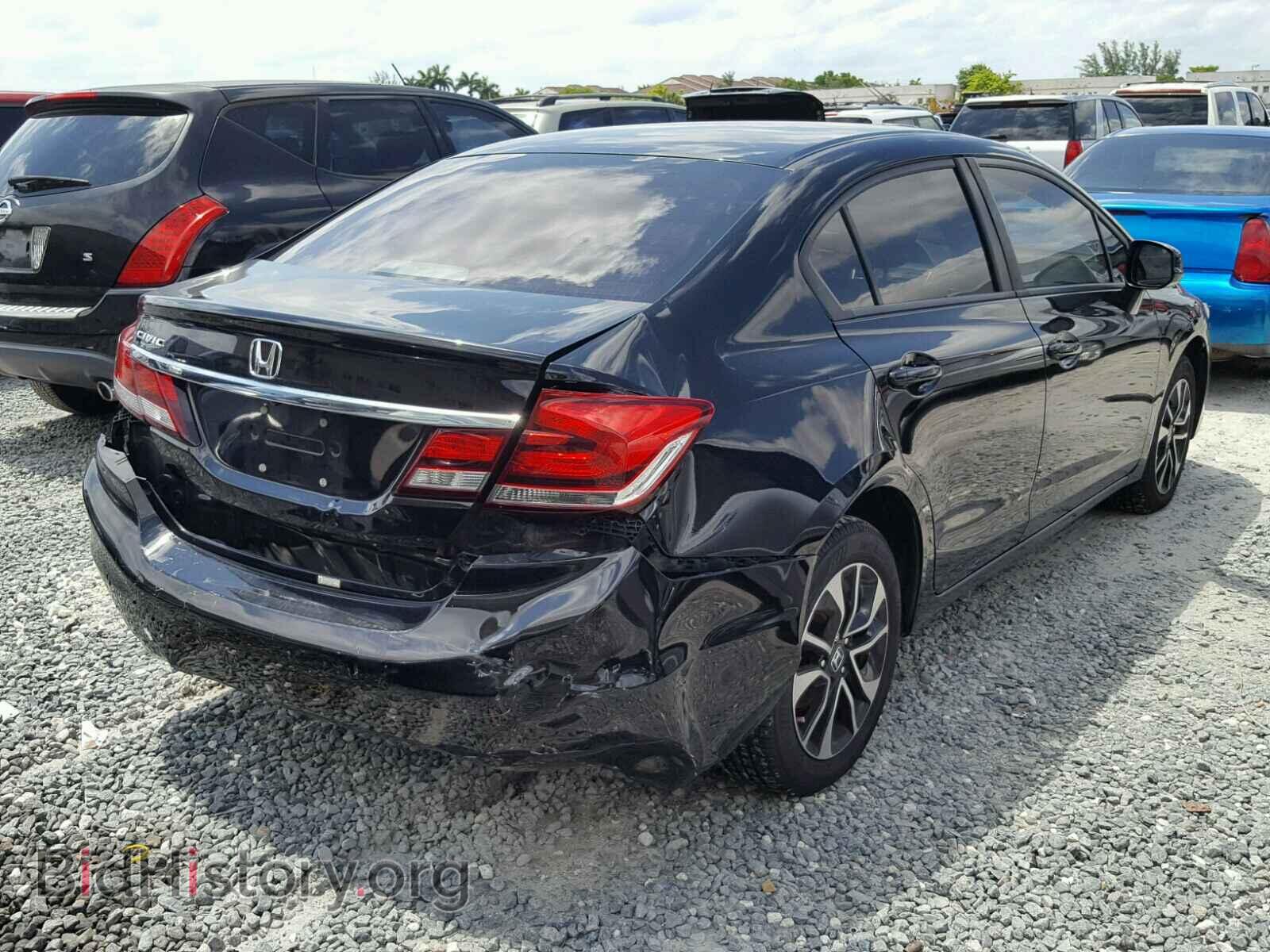 2013 HONDA CIVIC - VIN: 19XFB2F87DE218141 - Фото 4