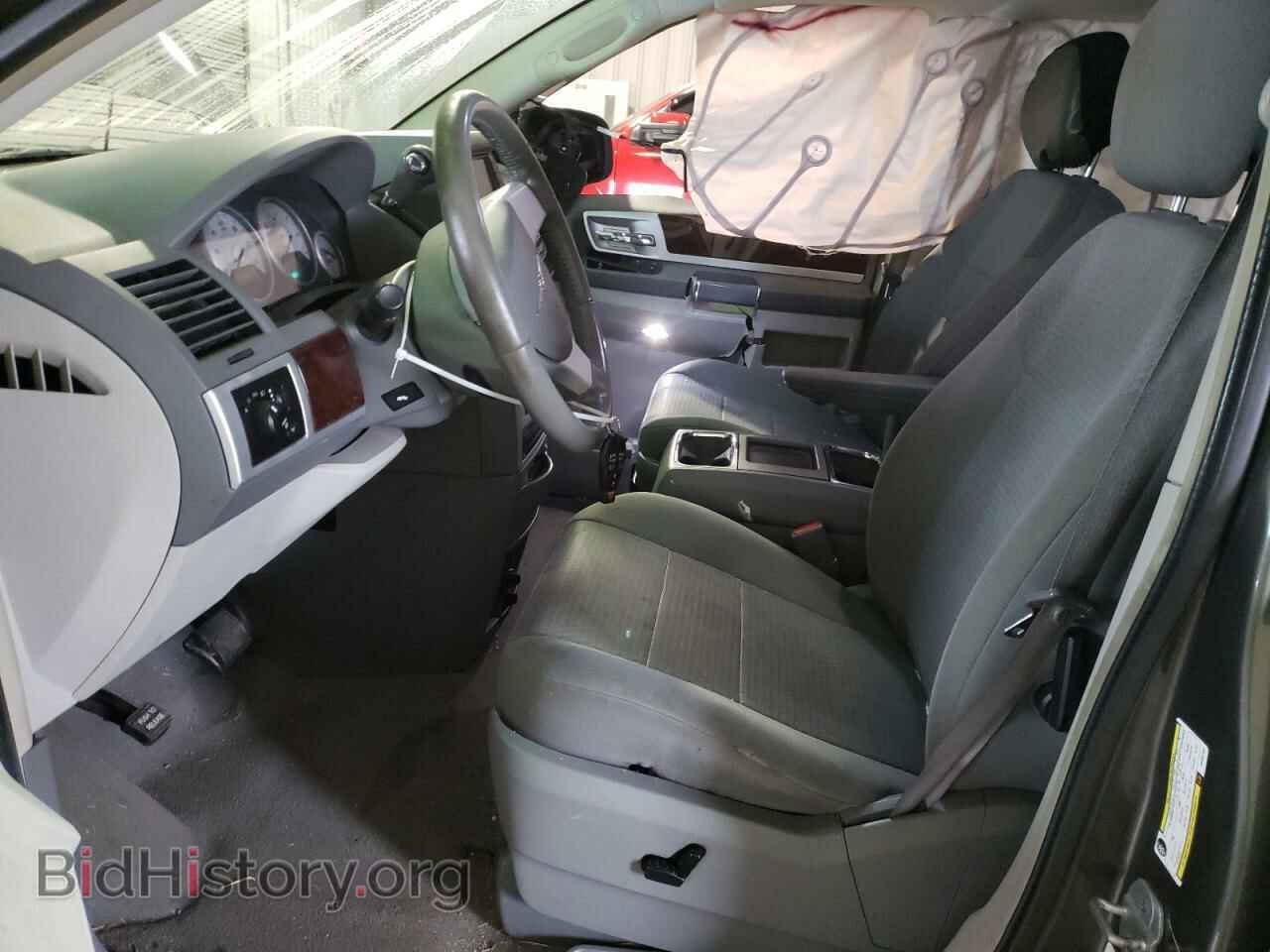2010 CHRYSLER MINIVAN - VIN: 2A4RR5D10AR452156 - Фото 7