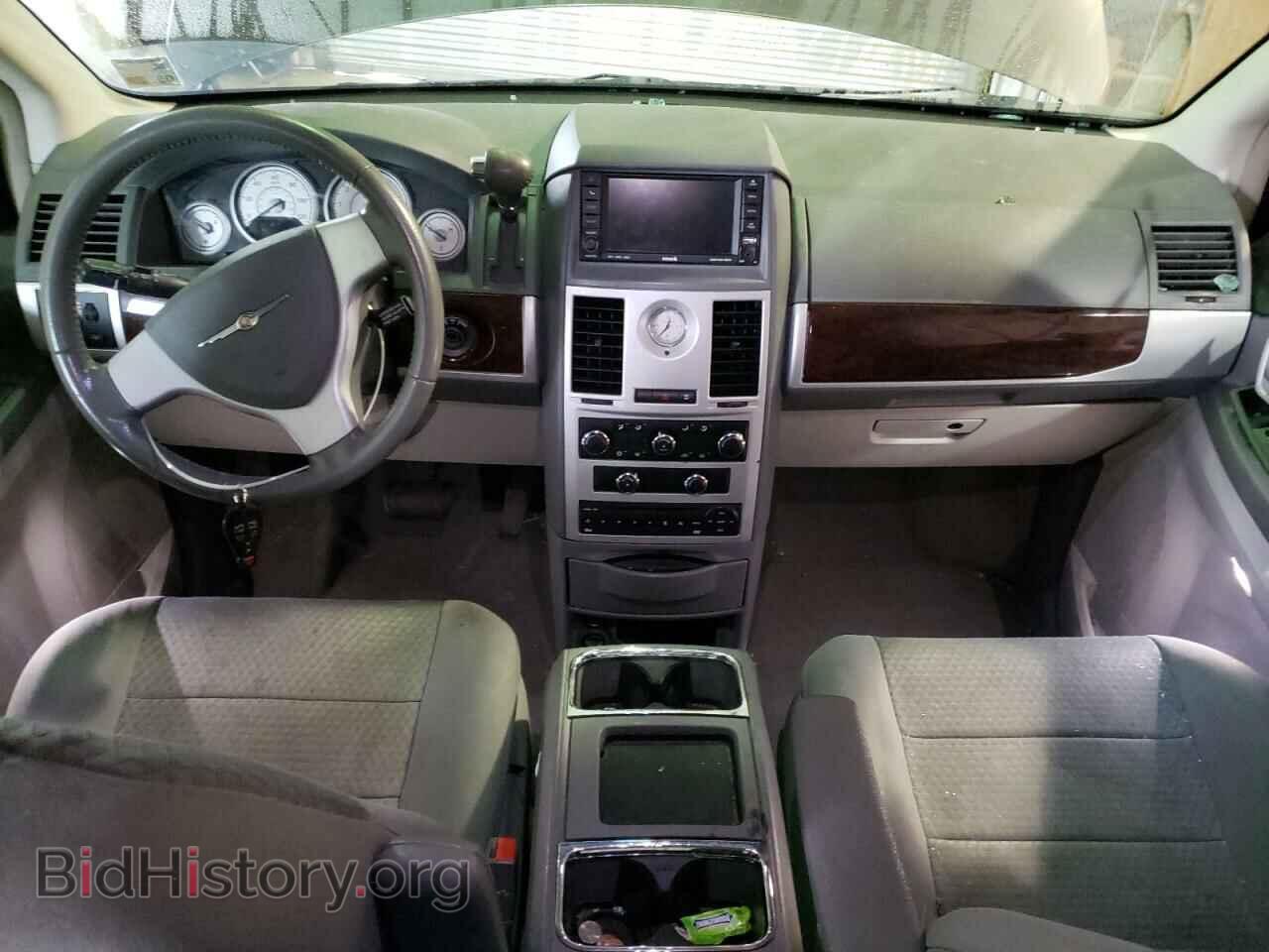 2010 CHRYSLER MINIVAN - VIN: 2A4RR5D10AR452156 - Фото 8