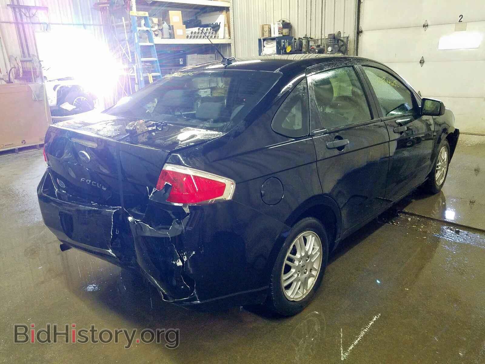 2011 FORD FOCUS - VIN: 1FAHP3FN1BW149588 - Photo 4