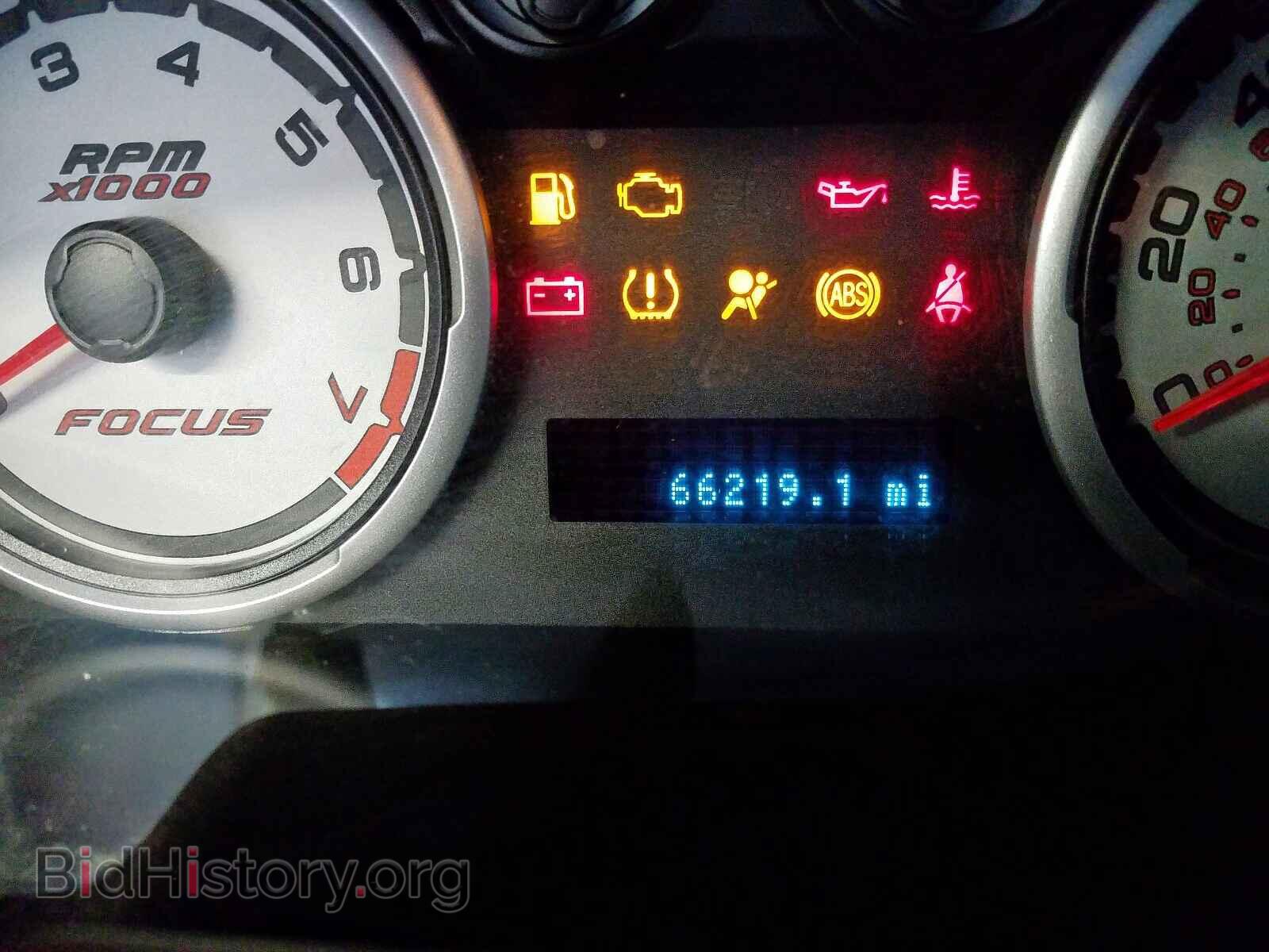 2011 FORD FOCUS - VIN: 1FAHP3FN1BW149588 - Photo 8