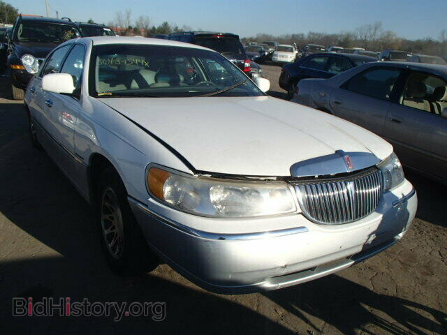 Photo 1LNHM82W8YY798747 - LINCOLN TOWNCAR 2000