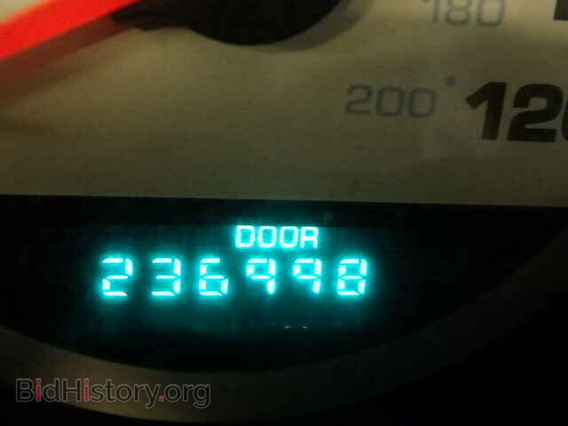 2000 DODGE NEON - VIN: 1B3ES46C1YD686175 - Фото 8