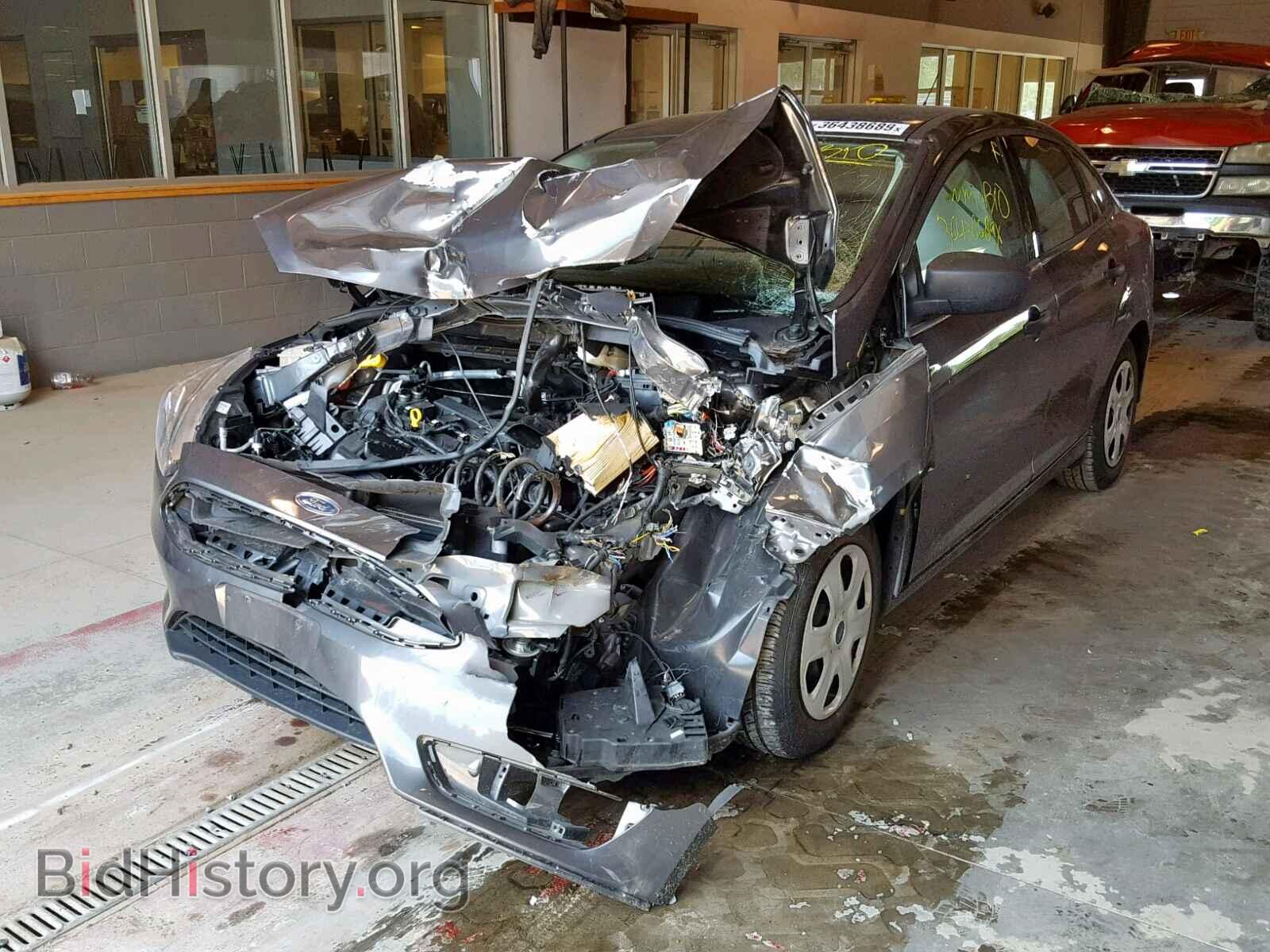 2017 FORD FOCUS - VIN: 1FADP3E29HL331569 - Photo 2
