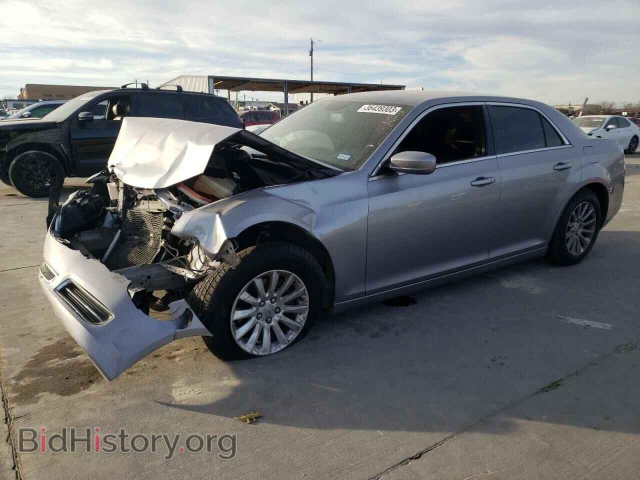 Фотография 2C3CCAAG0EH312896 - CHRYSLER 300 2014