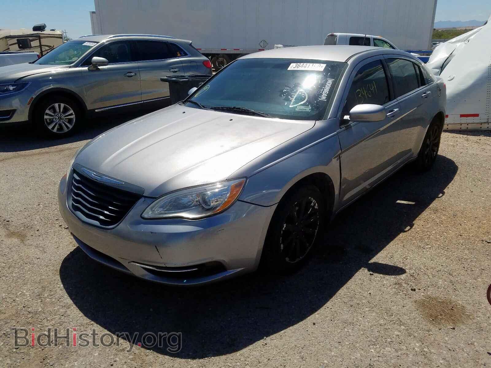 2013 CHRYSLER 200 - VIN: 1C3CCBBB4DN652843 - Photo 2