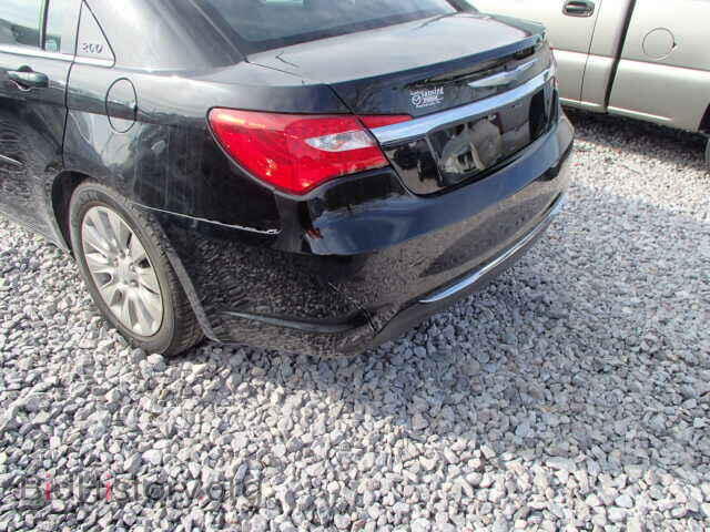 2012 CHRYSLER 200 - VIN: 1C3CCBAB5CN217166 - Фото 10
