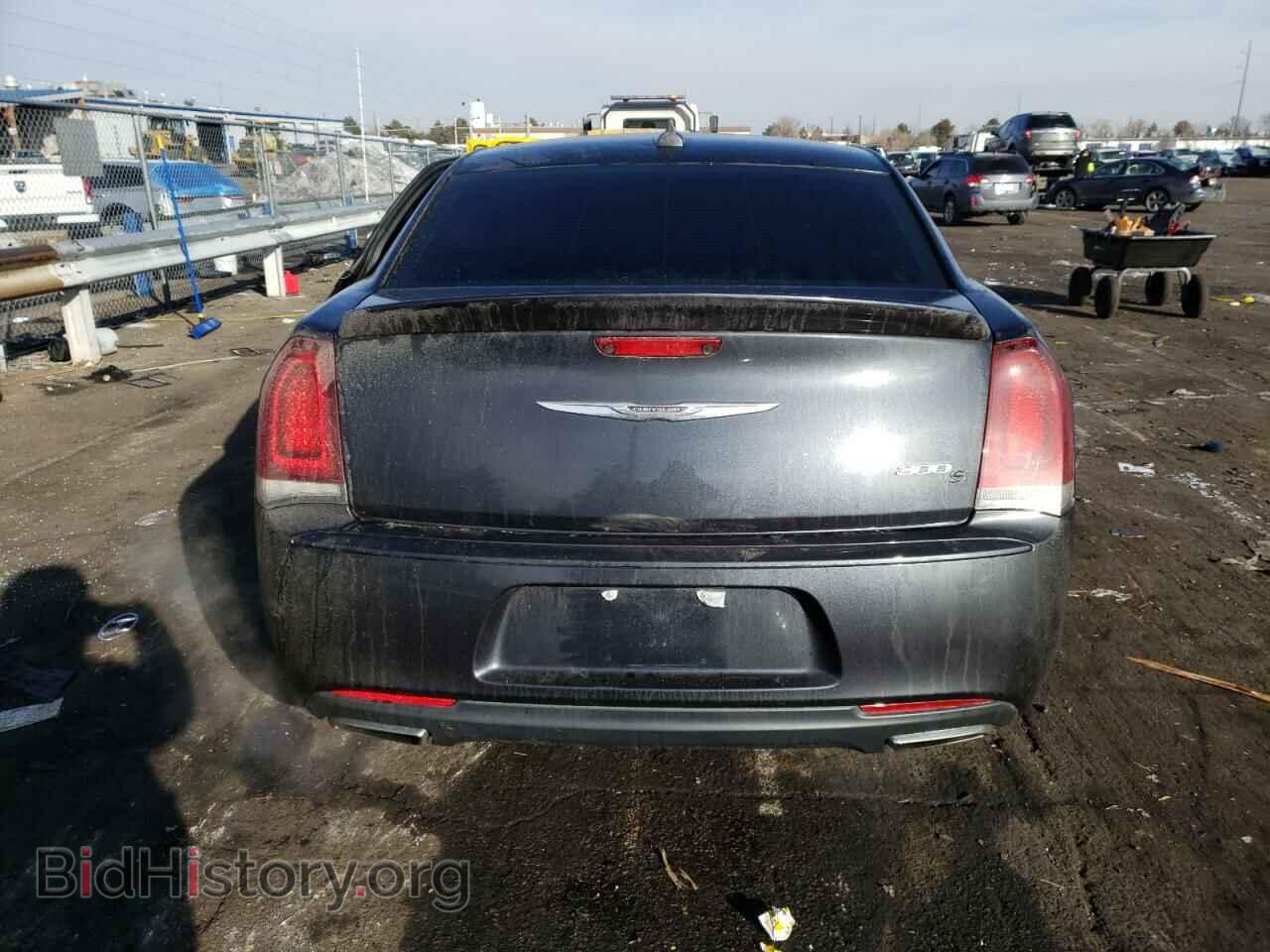 2016 CHRYSLER 300 - VIN: 2C3CCABT8GH123699 - Фото 6