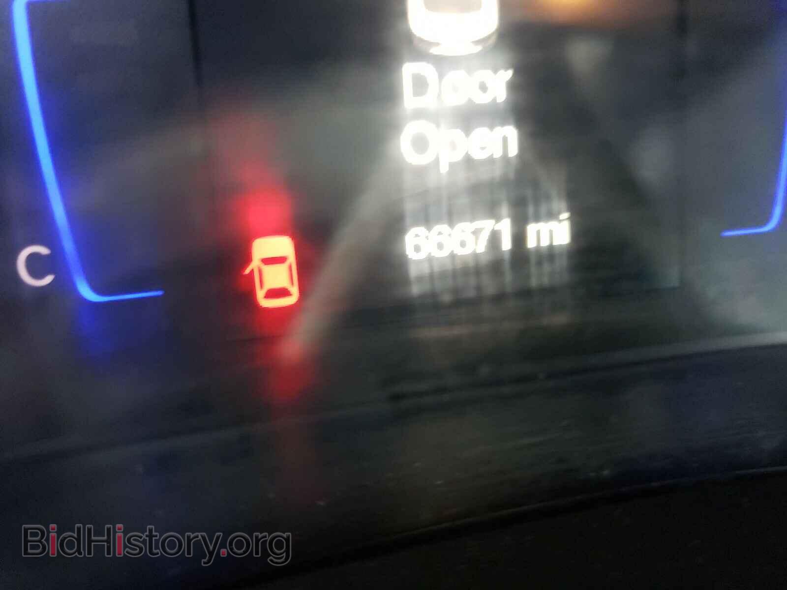 2015 CHRYSLER 200 - VIN: 1C3CCCAB4FN581749 - Фото 8