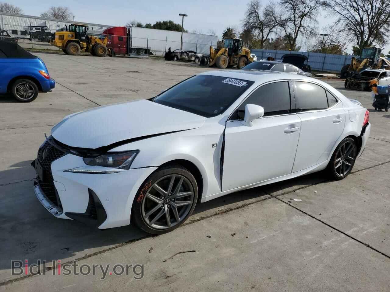 Photo JTHBA1D26J5064473 - LEXUS IS 2018