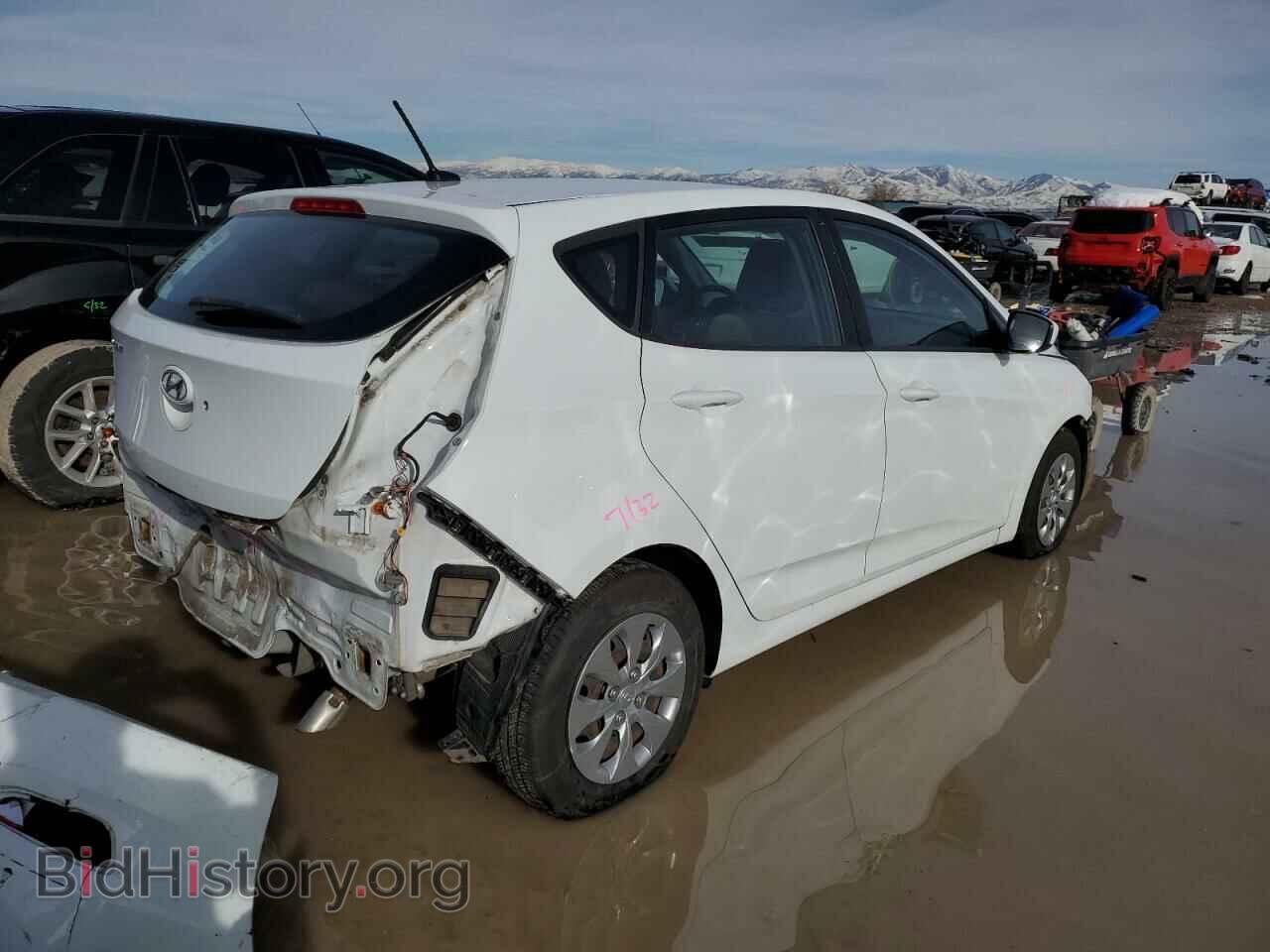 2016 HYUNDAI ACCENT - VIN: KMHCT5AE2GU270759 - Фото 3