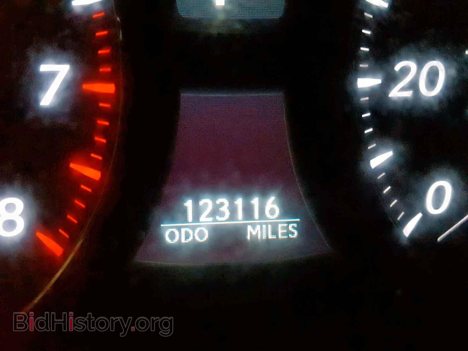 2008 LEXUS LS460 - VIN: JTHBL46F785069672 - Photo 8