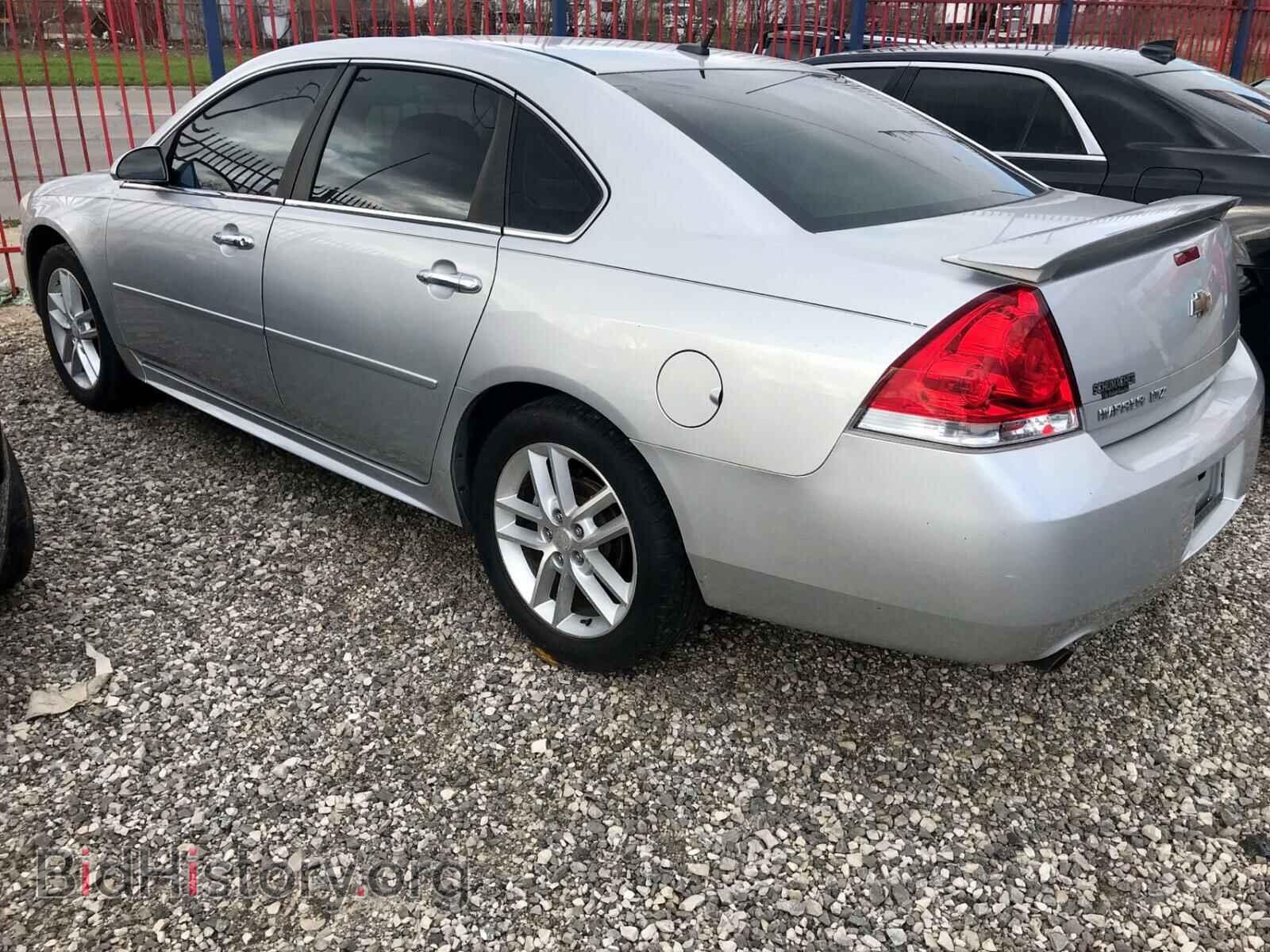 2013 CHEVROLET IMPALA - VIN: 2G1WC5E31D1179475 - Фото 3