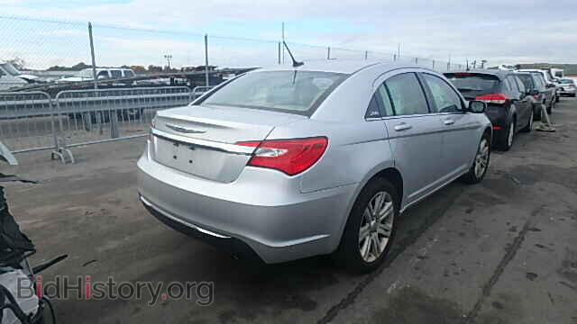 2011 CHRYSLER 200 - VIN: 1C3BC1FG7BN623295 - Фото 4