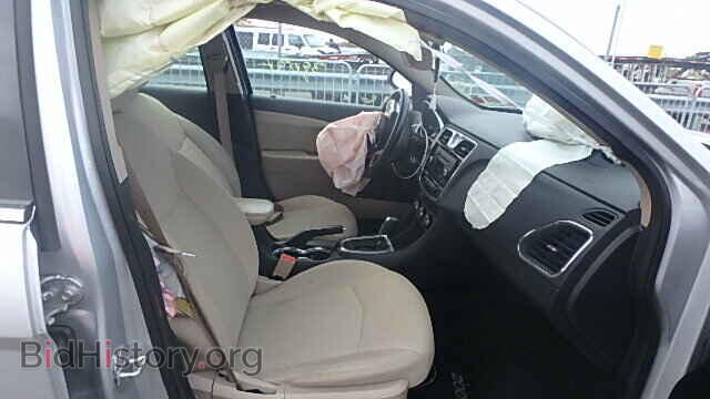 2011 CHRYSLER 200 - VIN: 1C3BC1FG7BN623295 - Фото 5