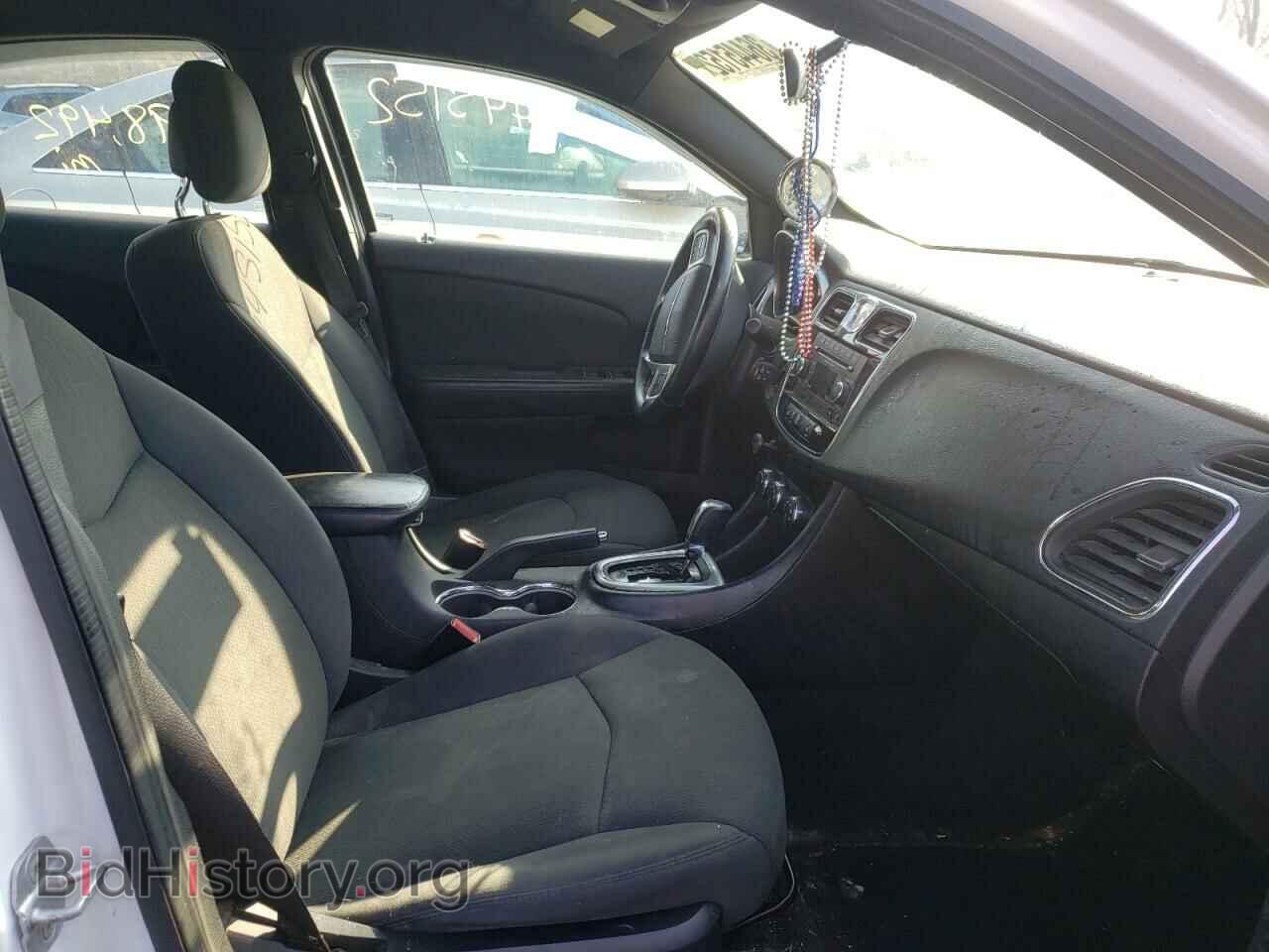 2012 CHRYSLER 200 - VIN: 1C3CCBBG7CN185010 - Фото 5