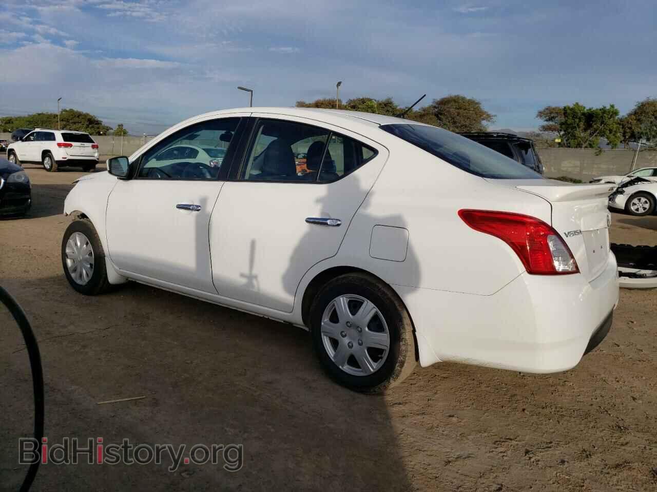 2015 NISSAN VERSA - VIN: 3N1CN7AP1FL832125 - Фото 2