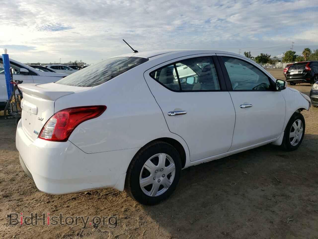 2015 NISSAN VERSA - VIN: 3N1CN7AP1FL832125 - Фото 3