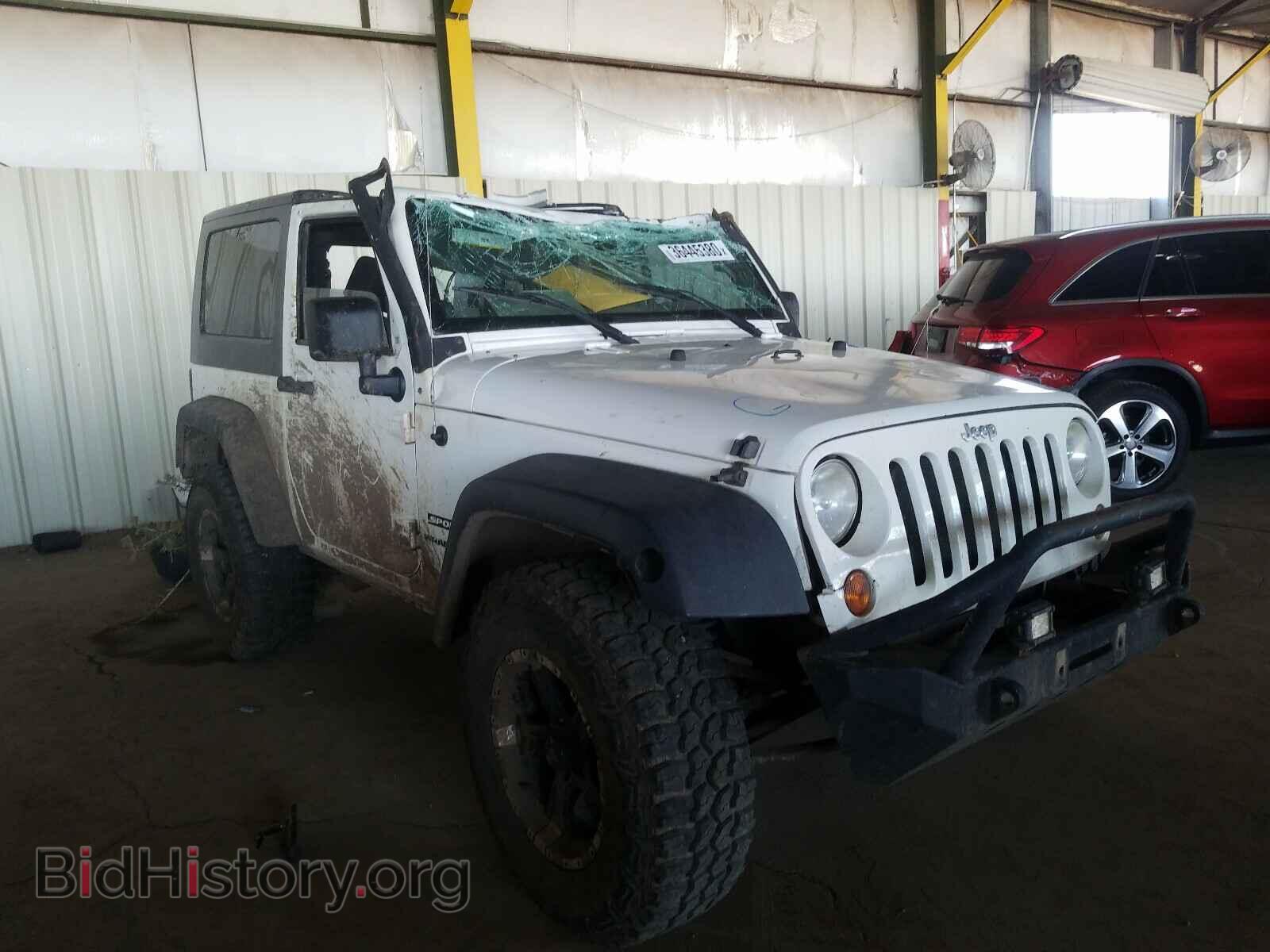 Photo 1J4AA2D18AL112345 - JEEP WRANGLER 2010