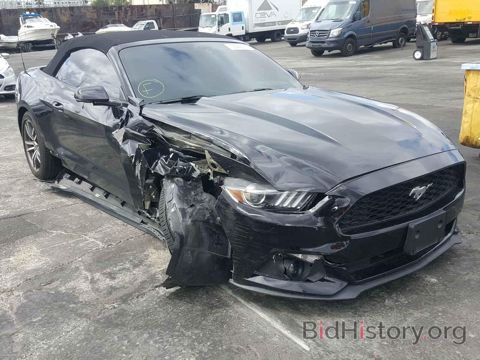 Photo 1FATP8UH8H5303877 - FORD MUSTANG 2017