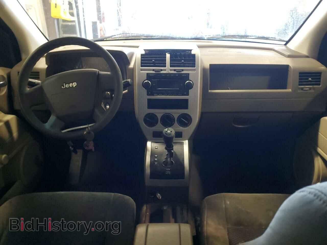 2008 JEEP COMPASS - VIN: 1J8FT47W58D649437 - Фото 8
