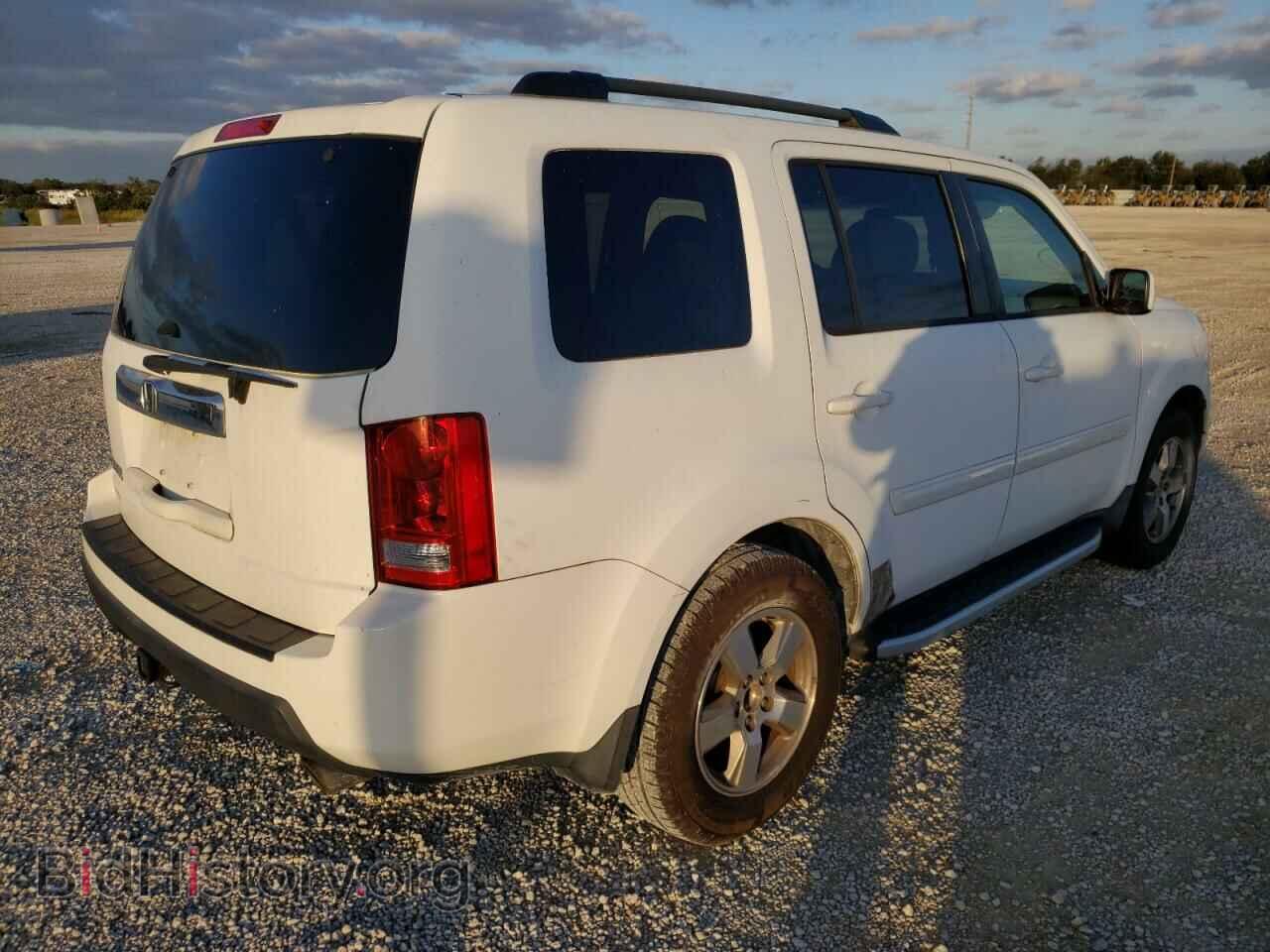 2011 HONDA PILOT - VIN: 5FNYF3H47BB003427 - Фото 3