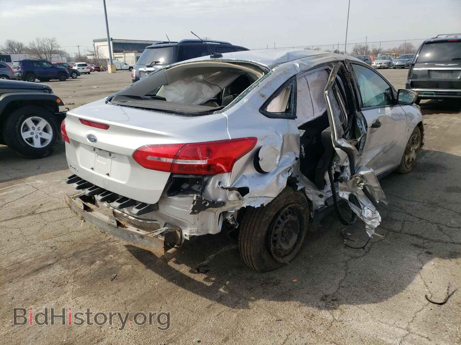 2017 FORD FOCUS - VIN: 1FADP3E23HL222234 - Фото 4