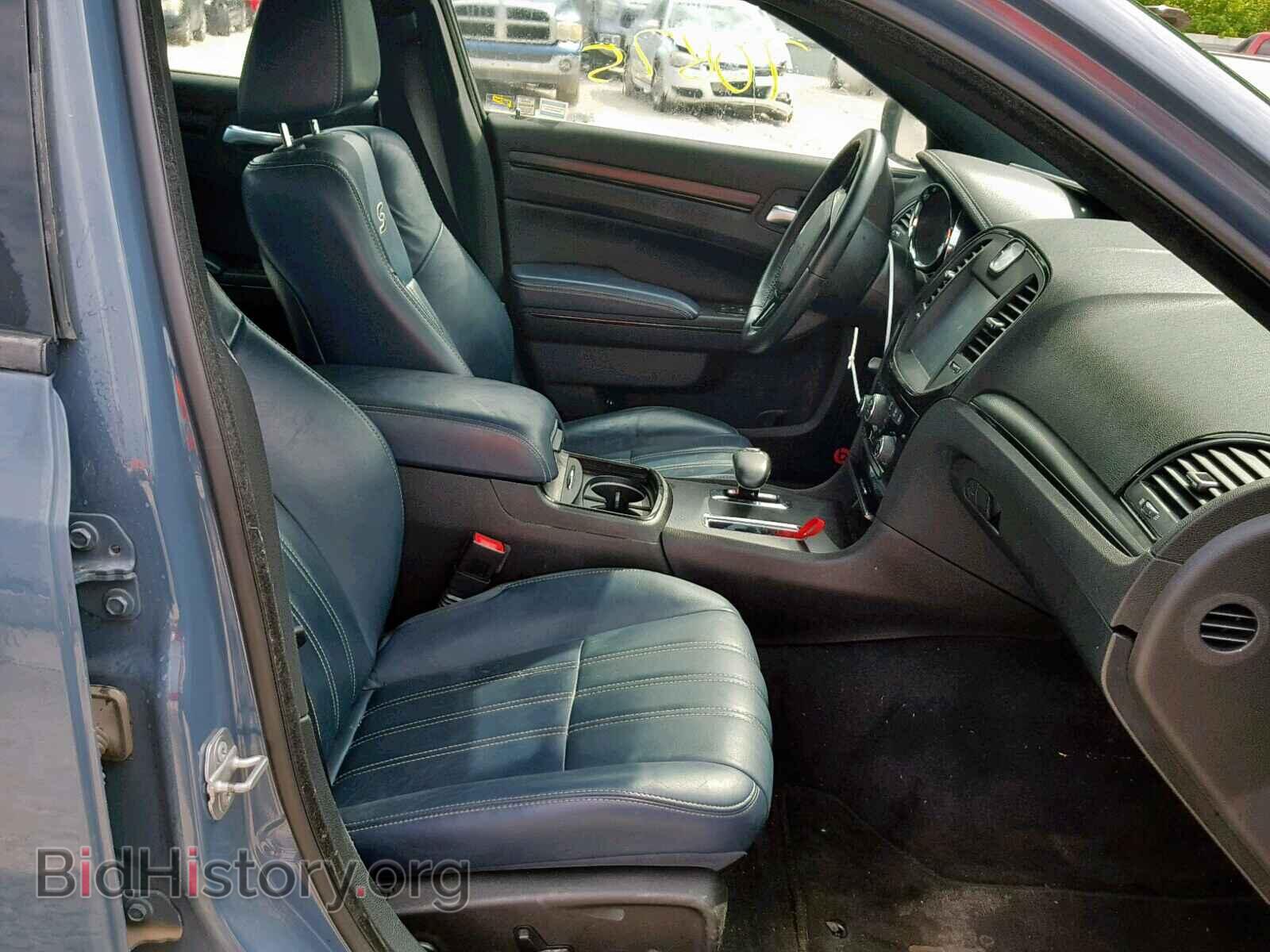2014 CHRYSLER 300 - VIN: 2C3CCAGG9EH352711 - Фото 5