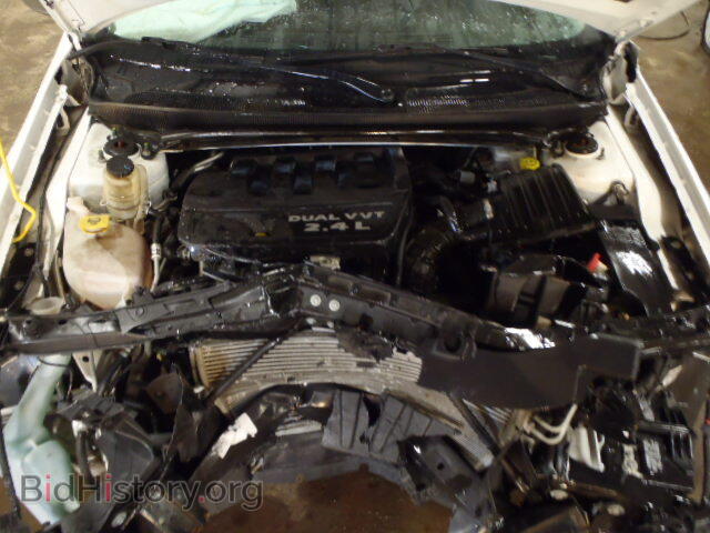 2011 CHRYSLER 200 - VIN: 1C3BC2FB2BN572010 - Фото 7